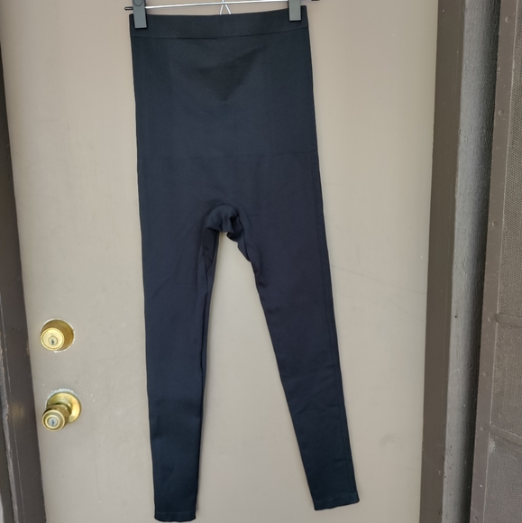 Shapermint Empetua Shaping High Waisted Black Shapewear Leggings Grip Waistband - Picture 5 of 6